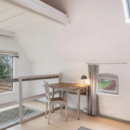 Holiday home Atelierhaus Auf Hofjumne *